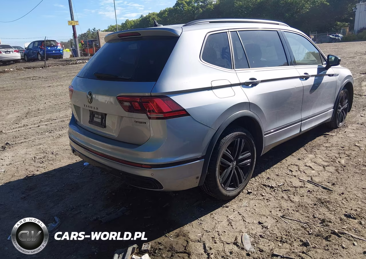 2022 Volkswagen Tiguan 2.0T Se R-Line Black VIN:3VV8B7AX0NM011832 - 4