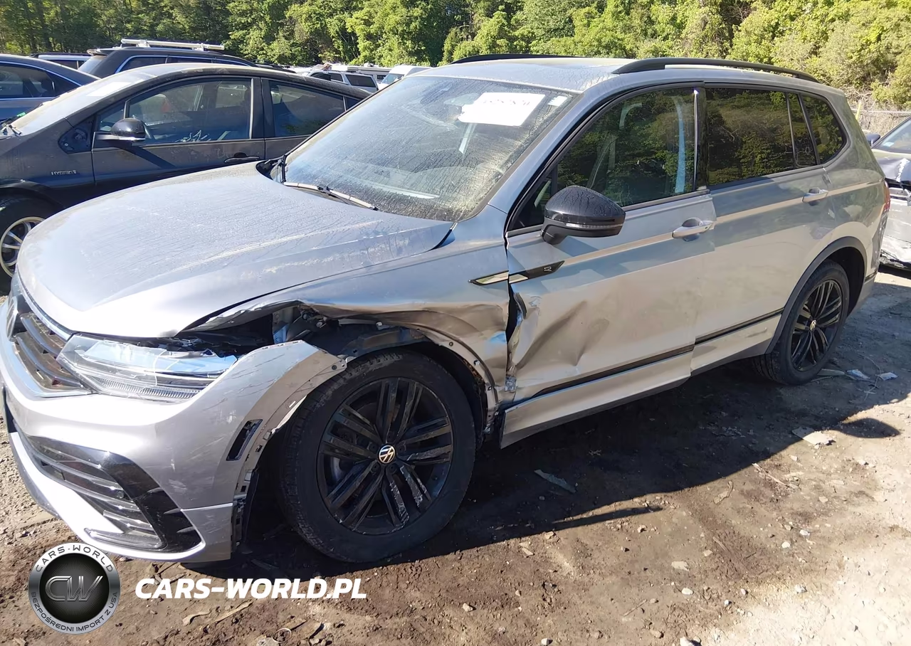 2022 Volkswagen Tiguan 2.0T Se R-Line Black VIN:3VV8B7AX0NM011832 - 6