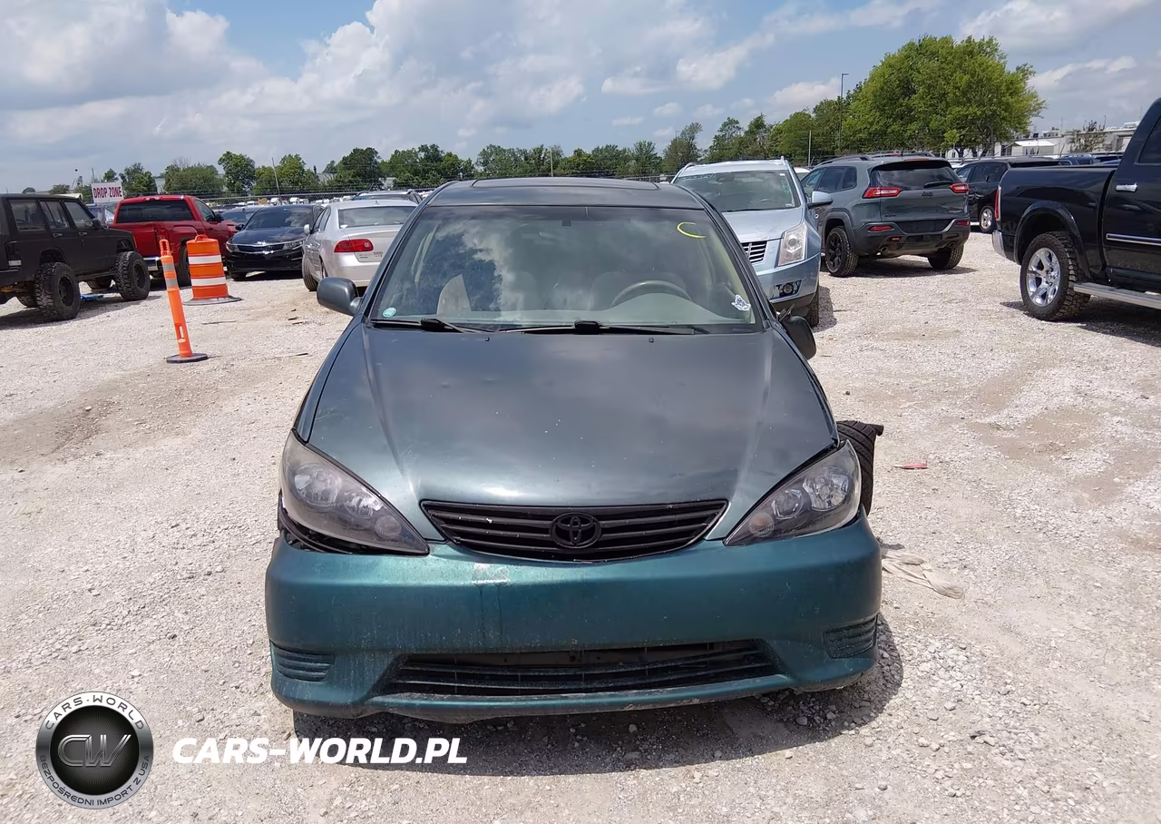 2005 Toyota Camry Le VIN:4T1BE32K85U070206 - 11