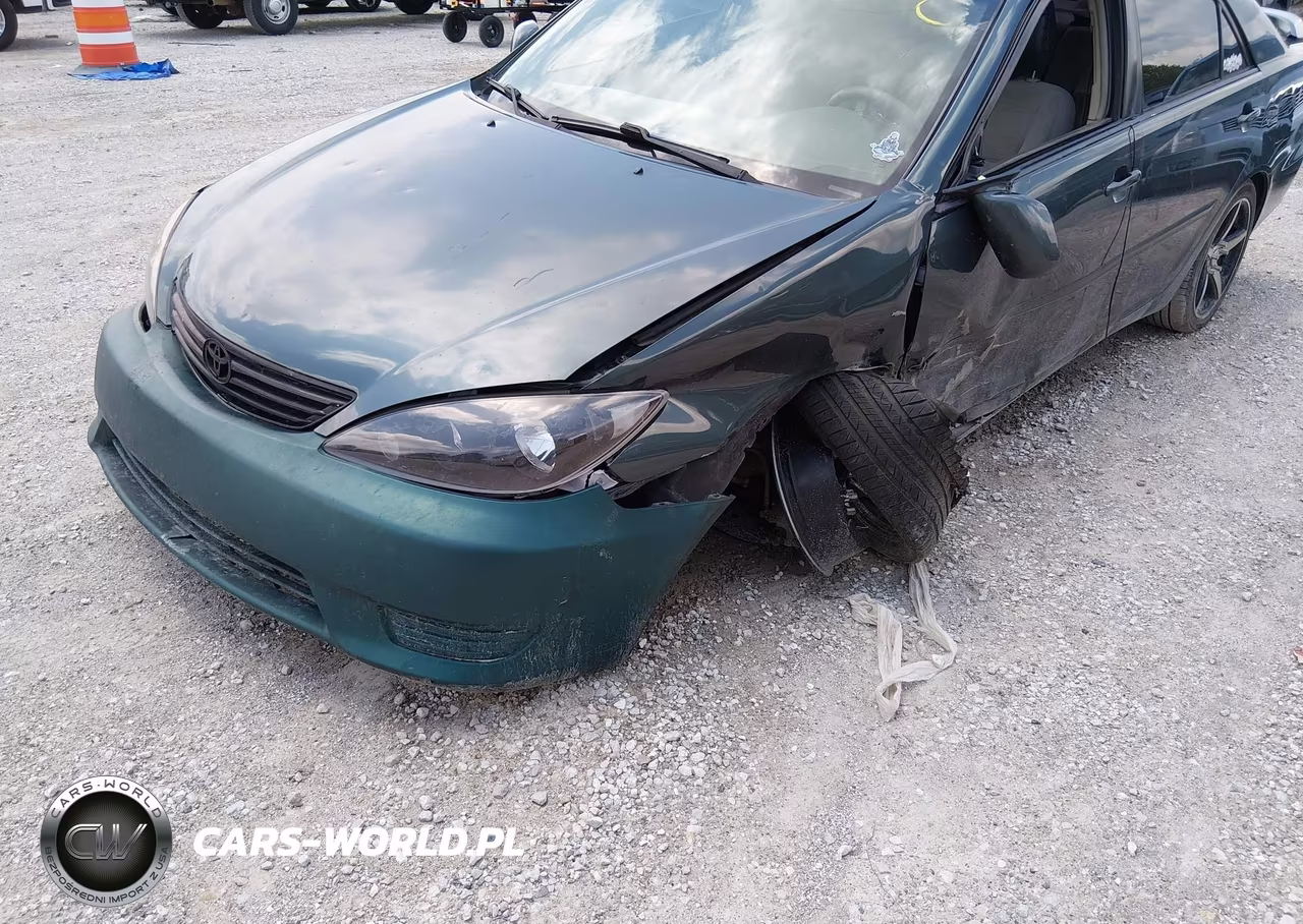 2005 Toyota Camry Le VIN:4T1BE32K85U070206 - 6