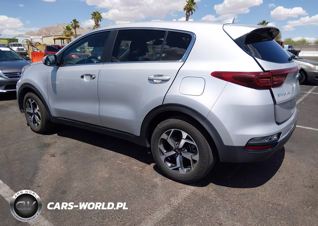 2022 Kia Sportage Lx VIN:KNDPM3AC1N7015800 - 3