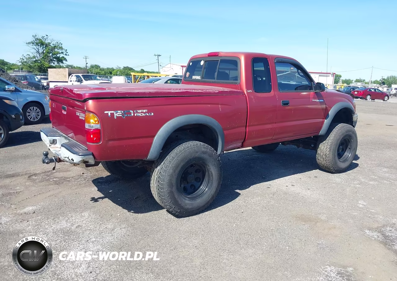 2003 Toyota Tacoma Base V6 VIN:5TEWN72NX3Z181545 - 4