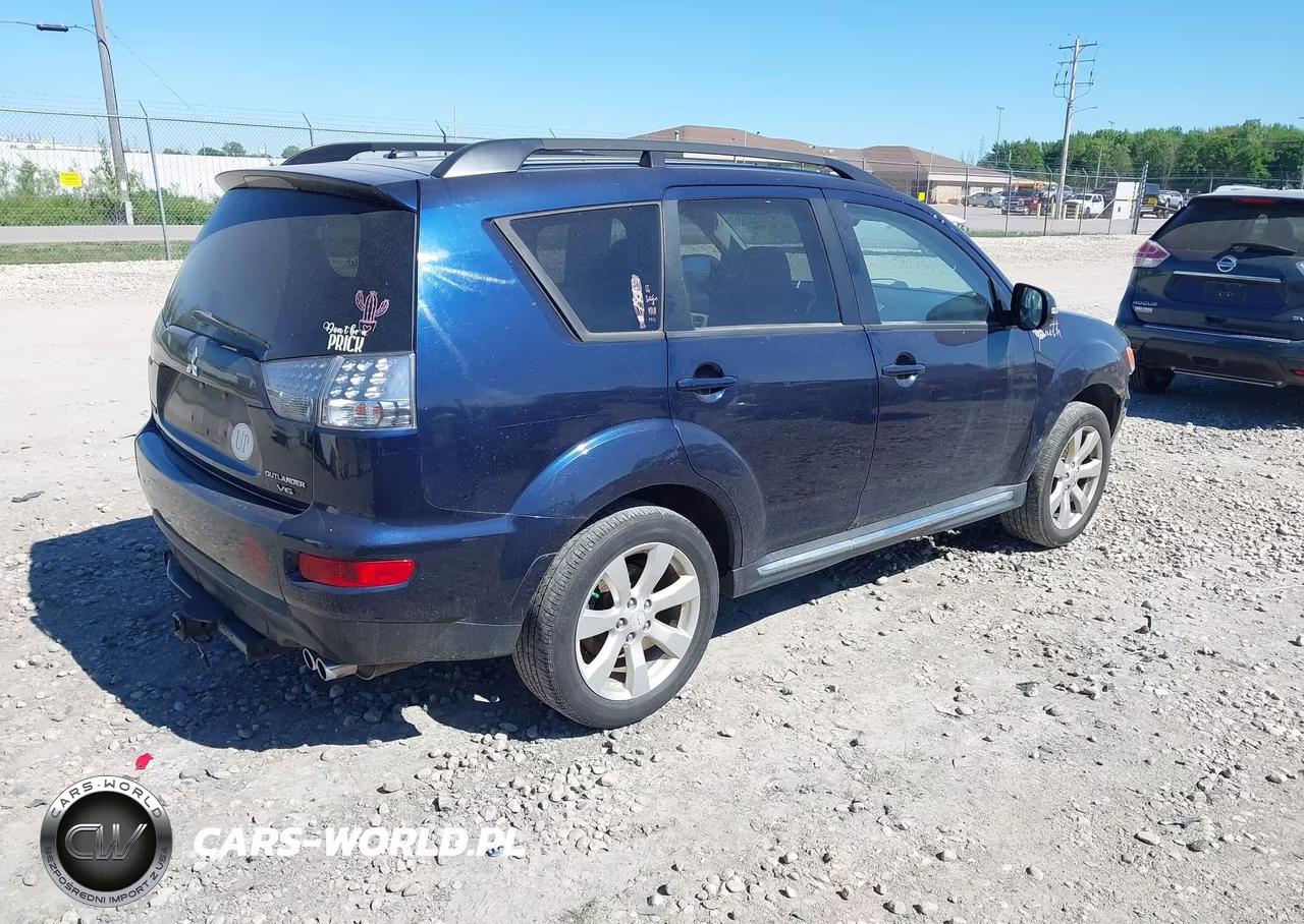 2010 Mitsubishi Outlander Xls VIN:JA4JS4AX9AZ012026 - 4