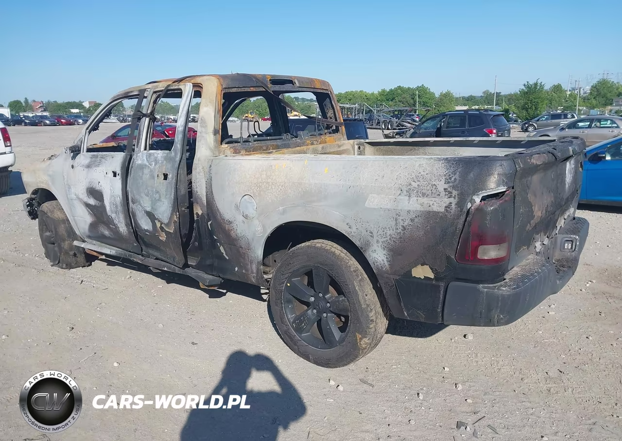 2020 Ram 1500 Classic Warlock 4X4 6'4 Box VIN:1C6RR7GG2LS150667 - 3