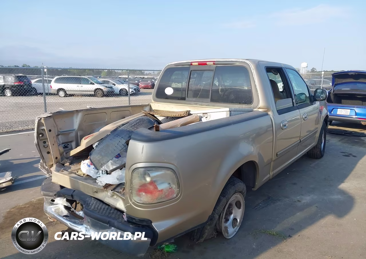 2001 Ford F-150 Harley-Davidson Edition-King Ranch Edition-Lariat-Xlt VIN:1FTRW07L21KE32116 - 4