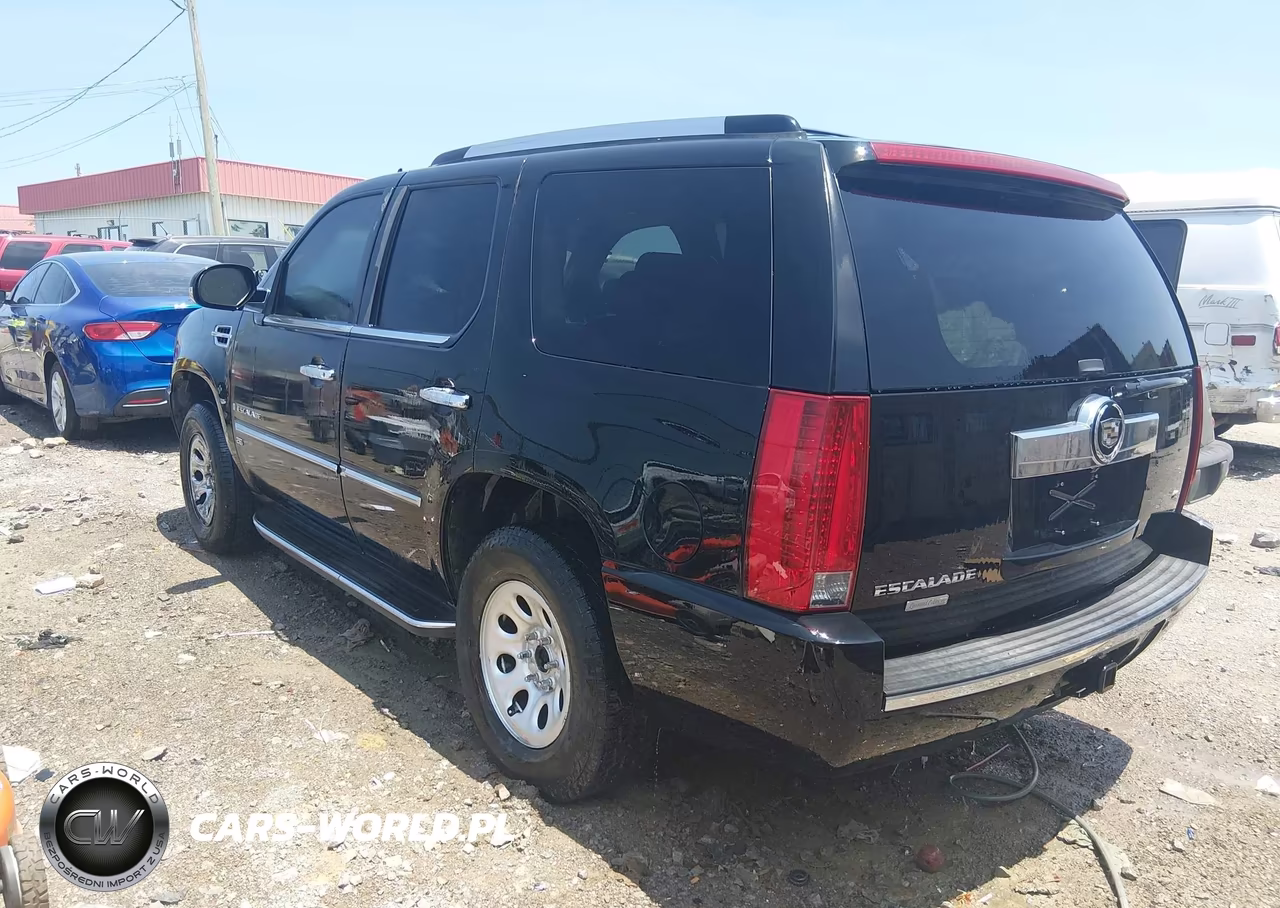 2007 Cadillac Escalade Standard VIN:1GYFK63857R153210 - 3
