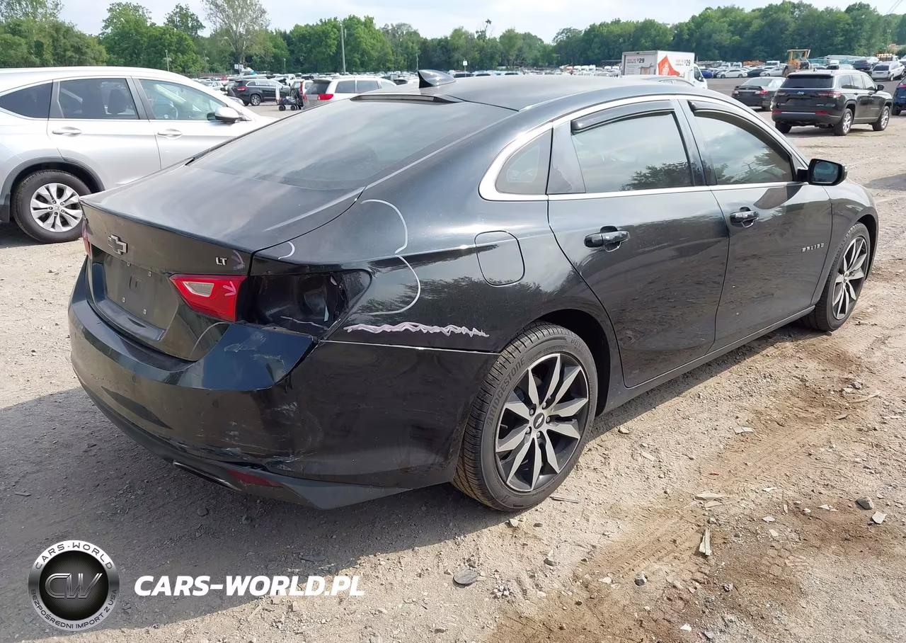2016 Chevrolet Malibu 2Lt VIN:1G1ZF5SX4GF356335 - 4