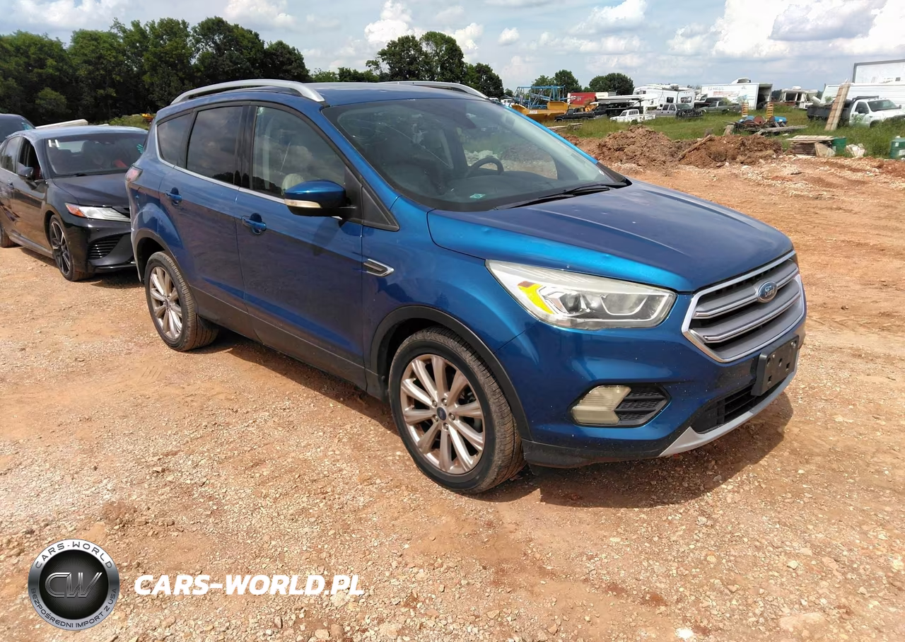 2017 Ford Escape Titanium – zdjęcie 1 z 14