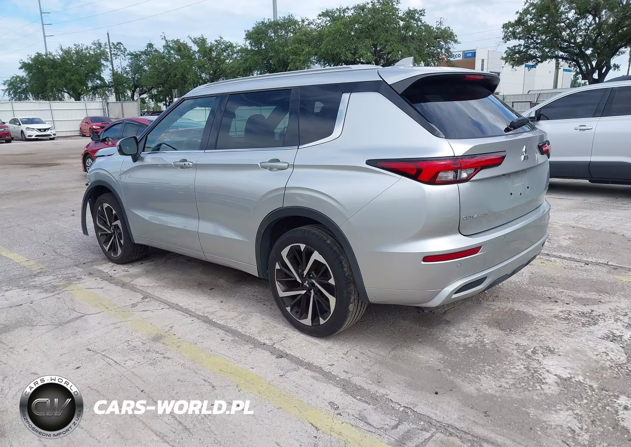 2022 Mitsubishi Outlander Sel 2.5 2Wd-Sel Special Edition 2Wd VIN:JA4J3VA86NZ071343 - 3