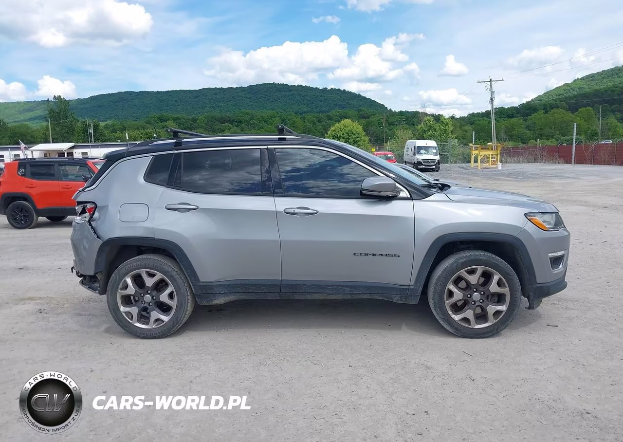 2018 Jeep Compass Limited 4X4 VIN:3C4NJDCB4JT298662 - 13