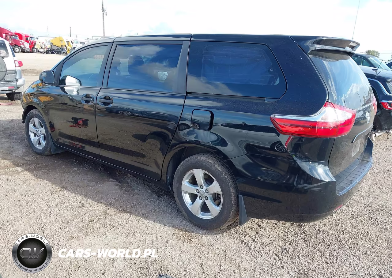 2017 Toyota Sienna L 7 Passenger VIN:5TDZZ3DC3HS882552 - 3