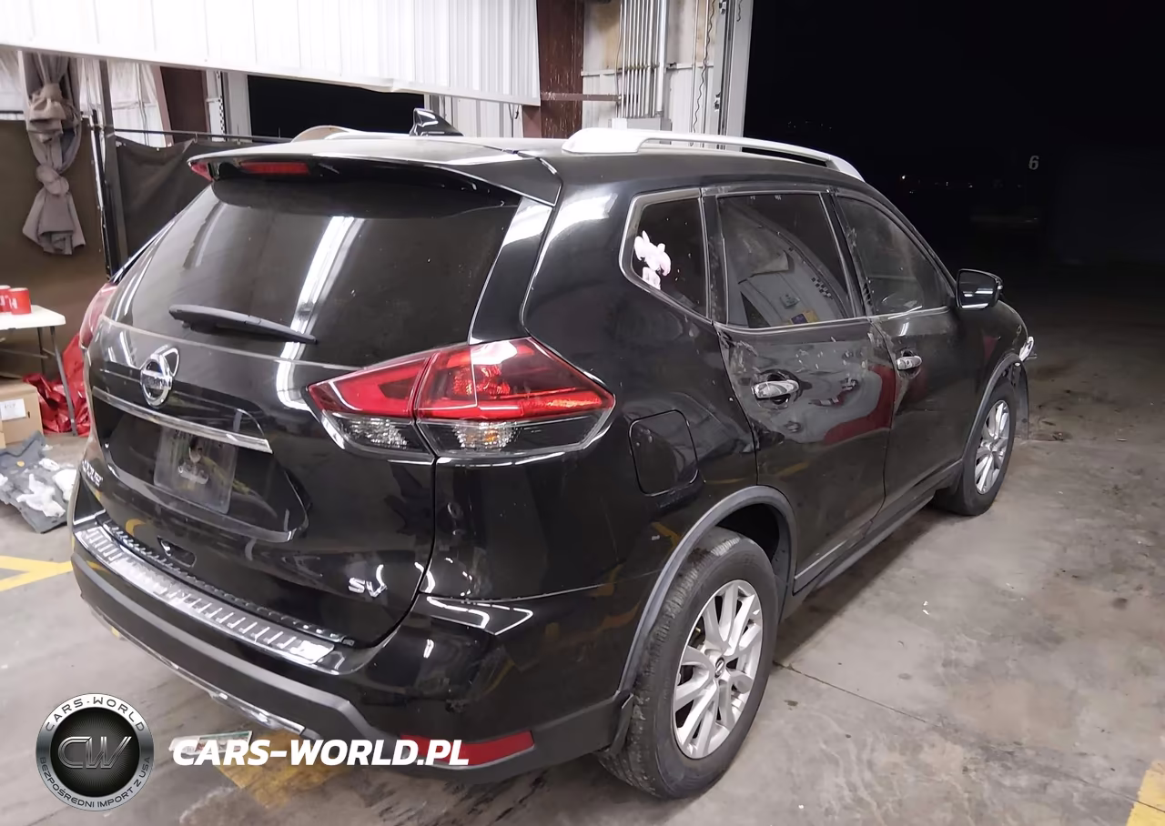 2018 Nissan Rogue Sv VIN:KNMAT2MT2JP550806 - 4