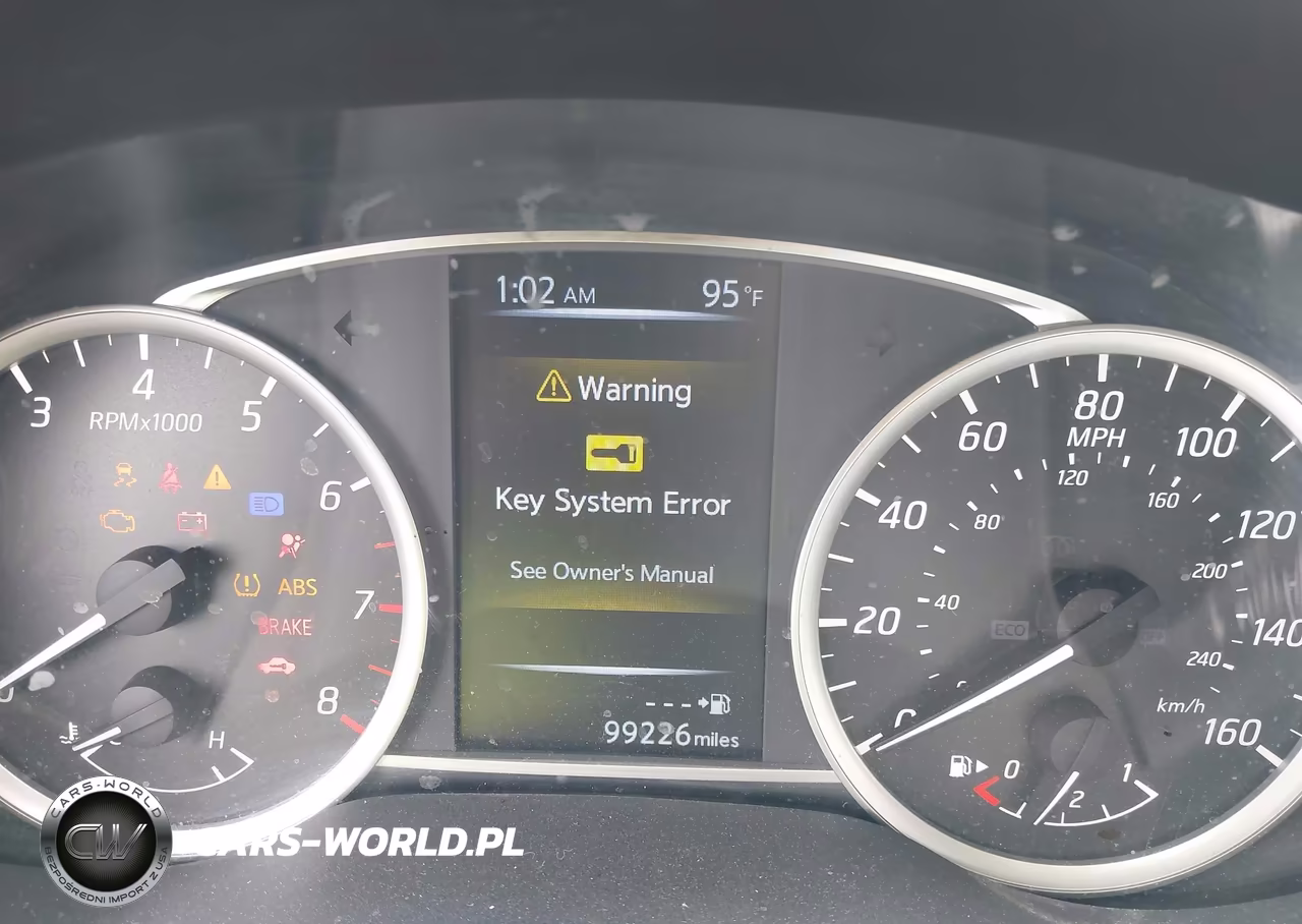 2017 Nissan Sentra Sr VIN:3N1AB7AP5HY388379 - 7