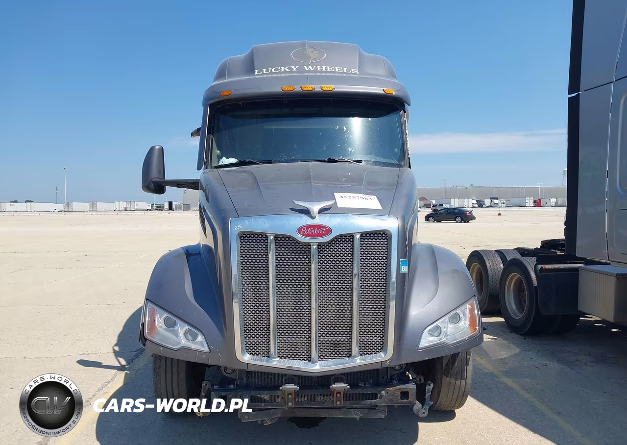 2023 Peterbilt 579 VIN:1XPBDP9X7PD800396 - 16
