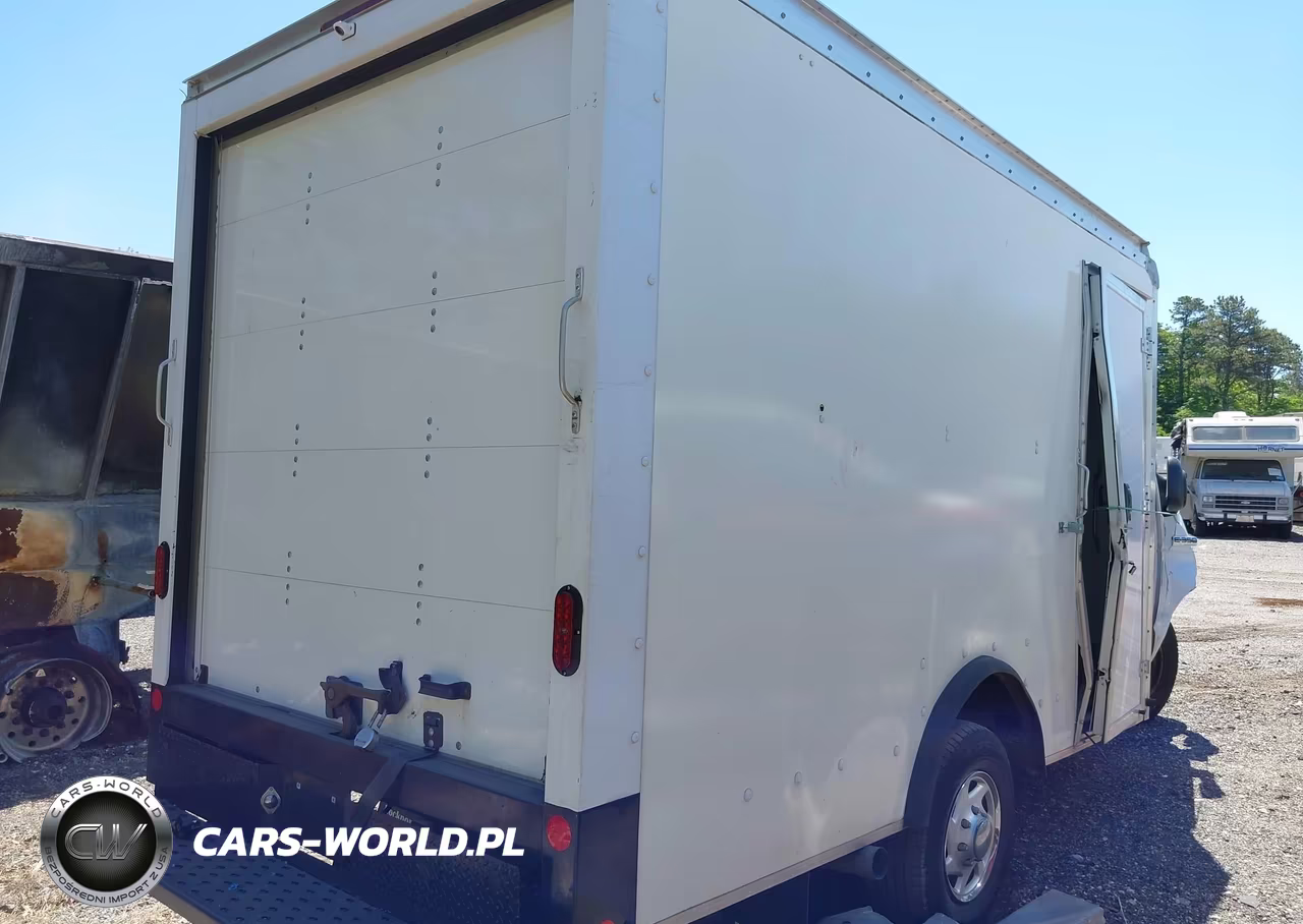 2023 Ford E-350 Cutaway VIN:1FDWE3FKXPDD02769 - 4