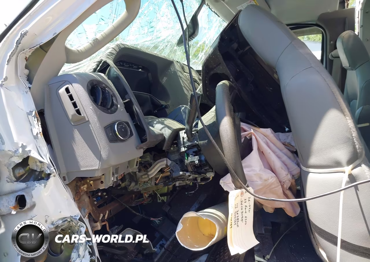 2023 Ford E-350 Cutaway VIN:1FDWE3FKXPDD02769 - 7