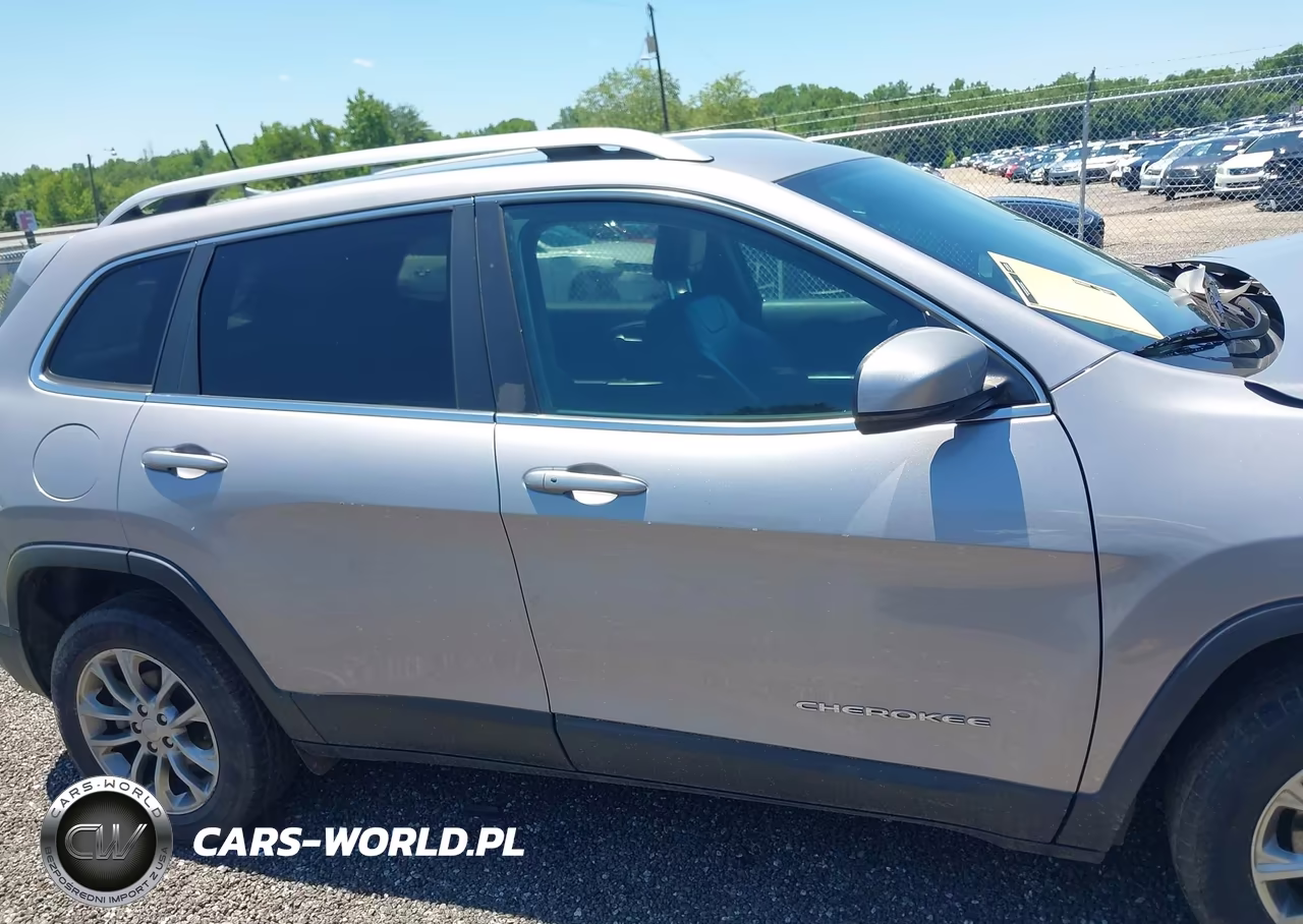 2020 Jeep Cherokee Latitude Plus Fwd VIN:1C4PJLLB6LD601341 - 13
