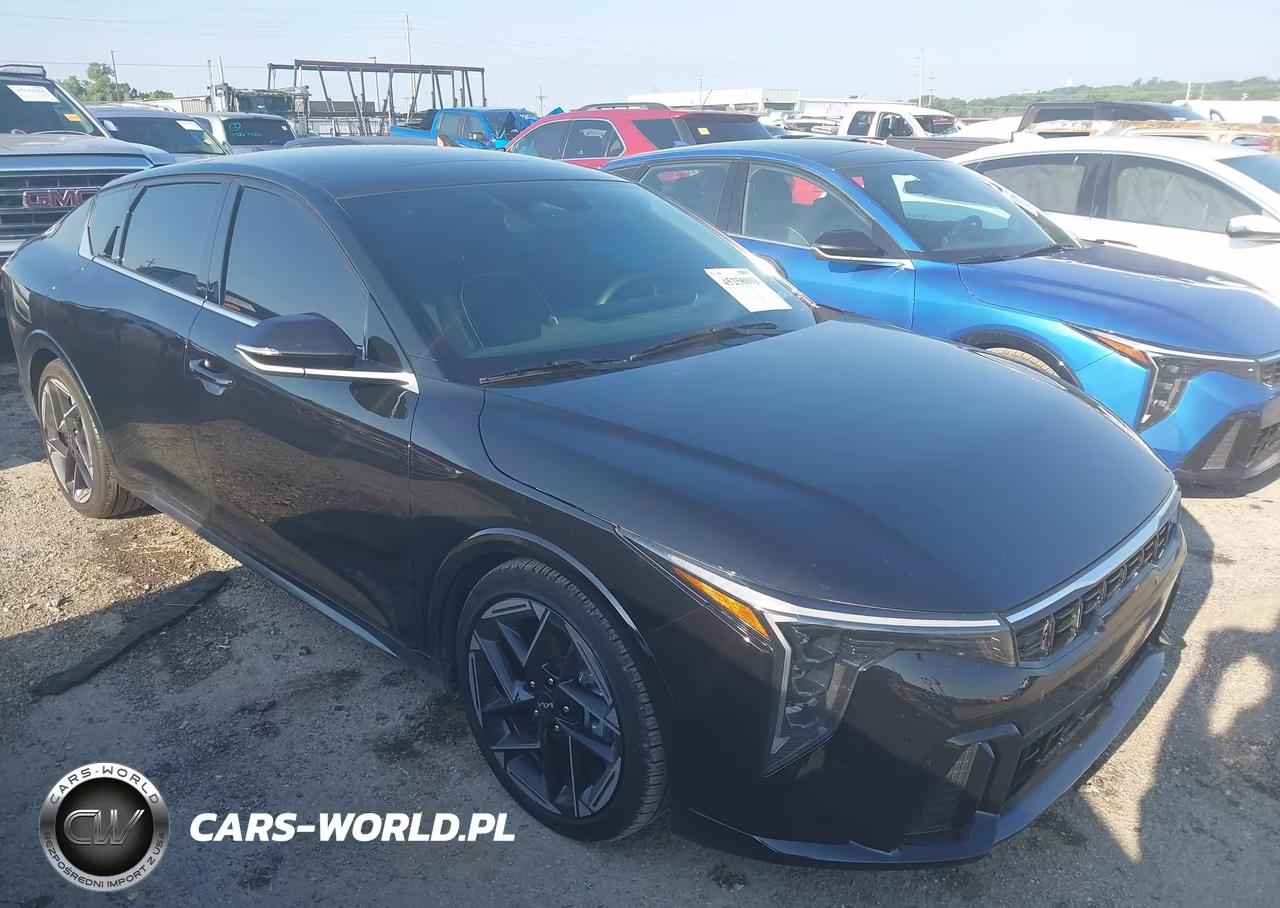 2025 Kia K4 Gt-Line – zdjęcie 1 z 16