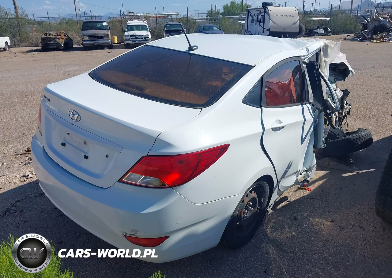 2016 Hyundai Accent Se VIN:KMHCT4AE2GU094161 - 4