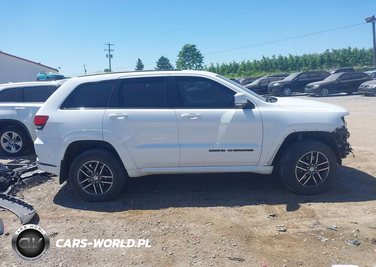 2021 Jeep Grand Cherokee High Altitude 4X4 VIN:1C4RJFCG7MC749303 - 13