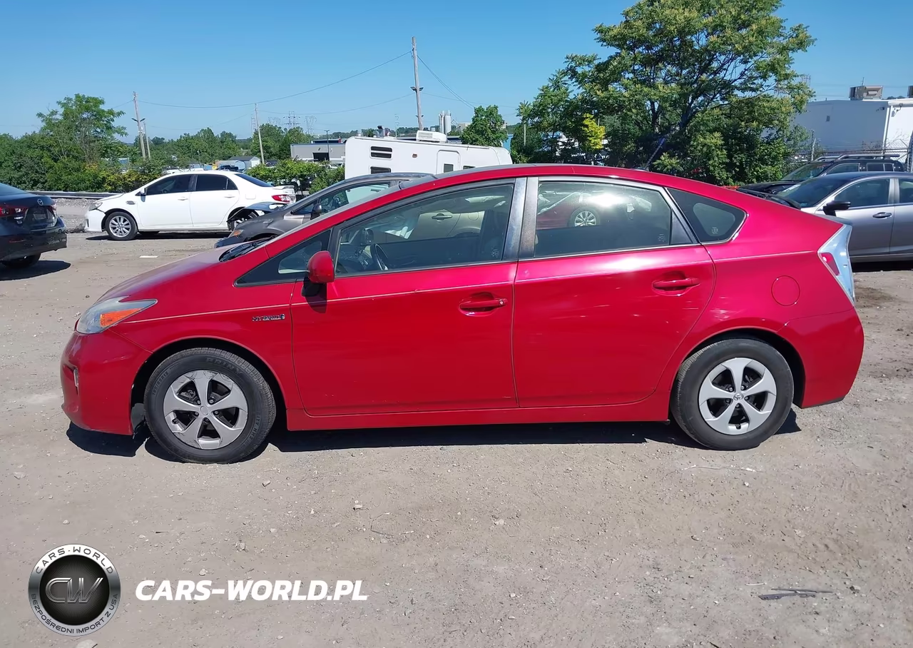 2015 Toyota Prius Four VIN:JTDKN3DU7F1928979 - 14