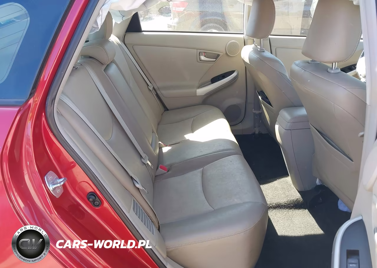 2015 Toyota Prius Four VIN:JTDKN3DU7F1928979 - 8