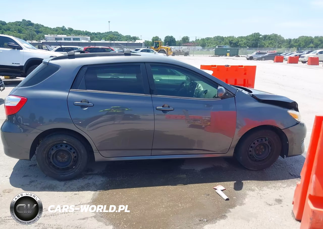 2010 Toyota Matrix VIN:2T1KU4EE6AC311884 - 13