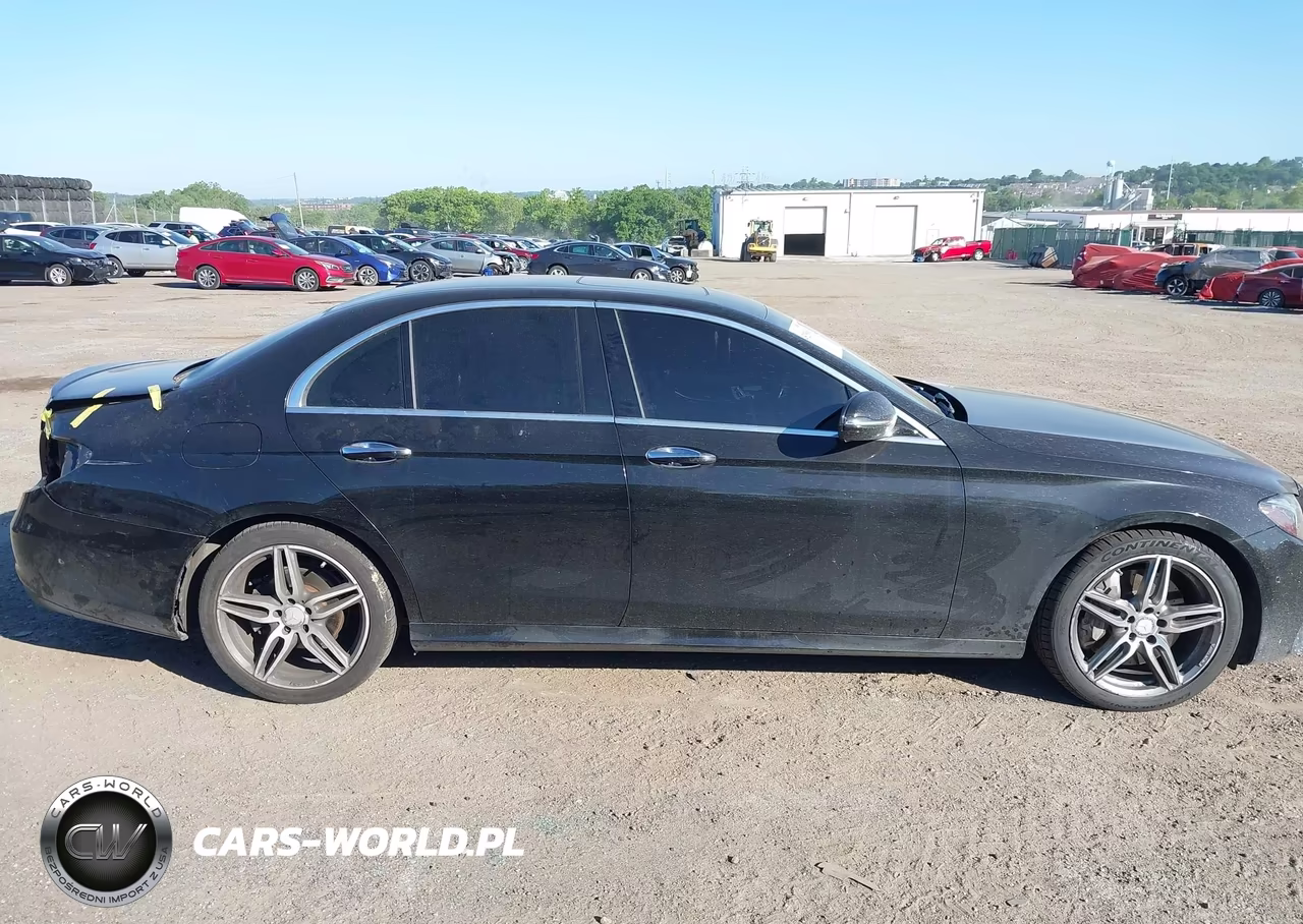 2017 Mercedes-Benz E 300 4Matic VIN:WDDZF4KBXHA167960 - 13
