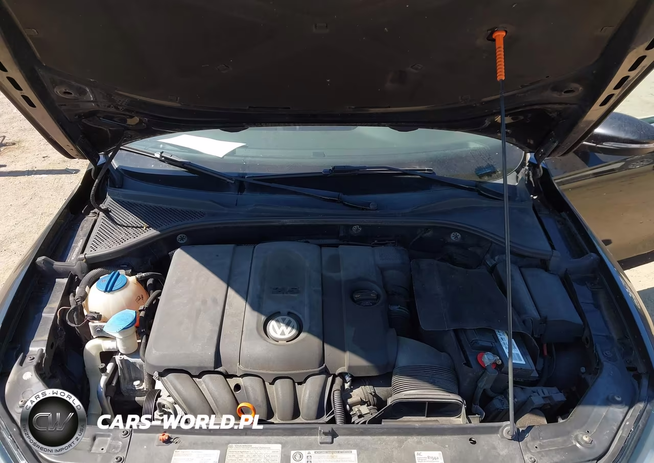 2012 Volkswagen Passat 2.5L Se VIN:1VWBP7A36CC044073 - 10