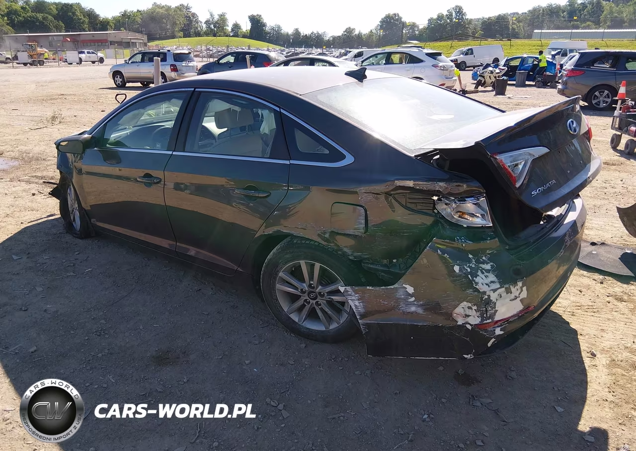 2015 Hyundai Sonata Se VIN:5NPE24AF0FH205470 - 3