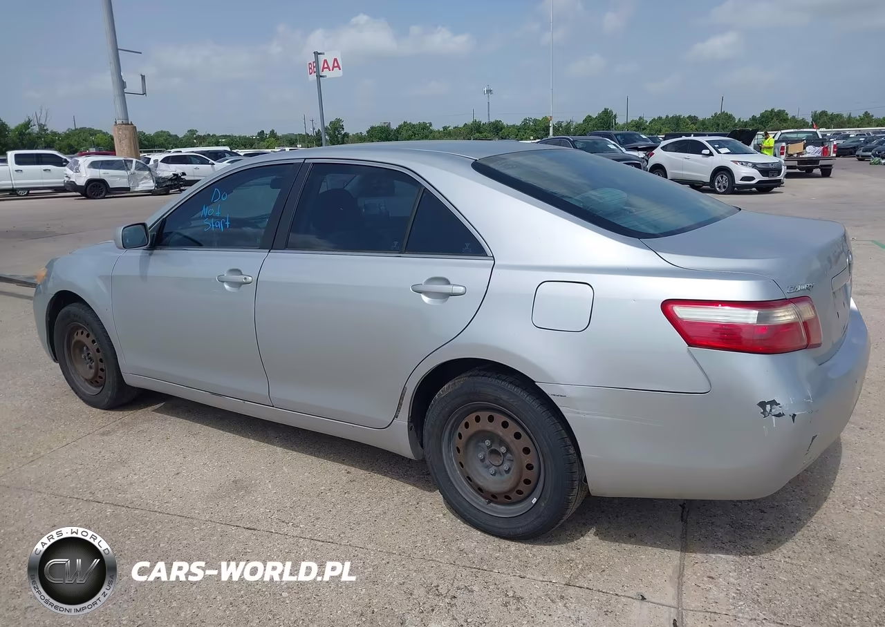 2007 Toyota Camry Le VIN:4T1BE46K27U632975 - 3