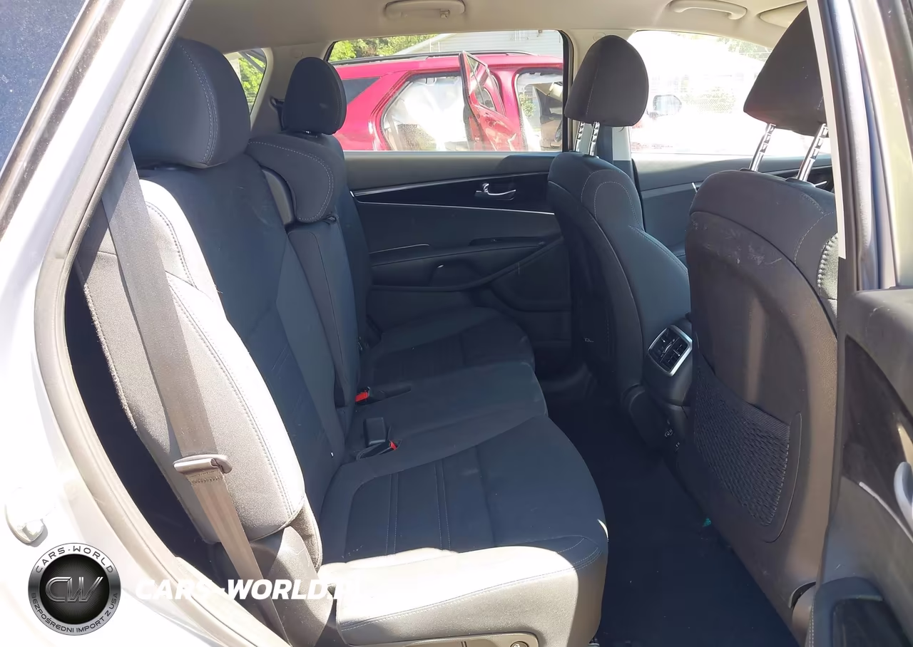 2020 Kia Sorento 2.4L Lx VIN:5XYPGDA34LG674001 - 8