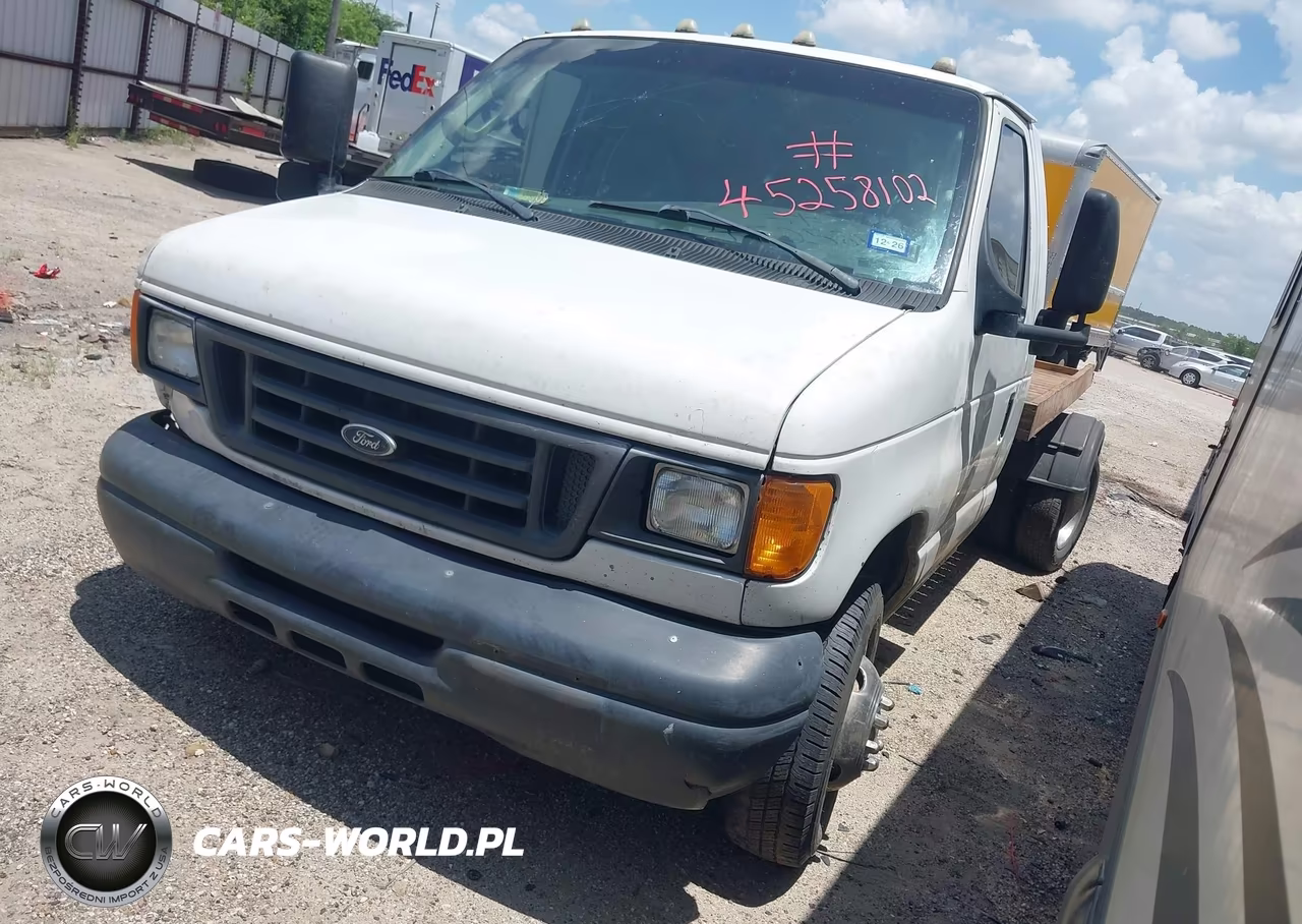 2007 Ford E-450 Cutaway VIN:1FDXE45S47DB17497 - 2