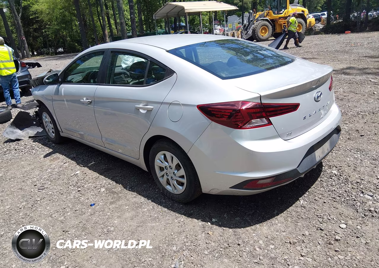 2019 Hyundai Elantra Se VIN:5NPD74LF0KH478588 - 3