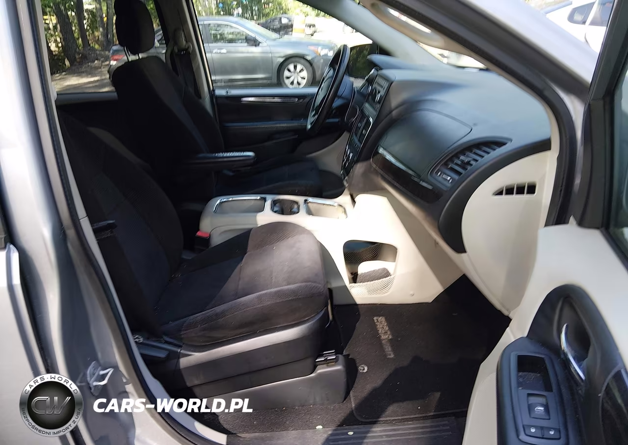 2014 Dodge Grand Caravan Sxt VIN:2C4RDGCG2ER153702 - 5