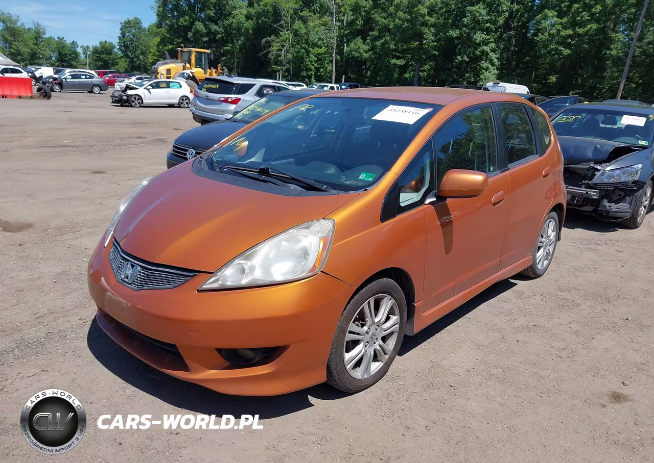 2010 Honda Fit Sport VIN:JHMGE8H48AS011967 - 2