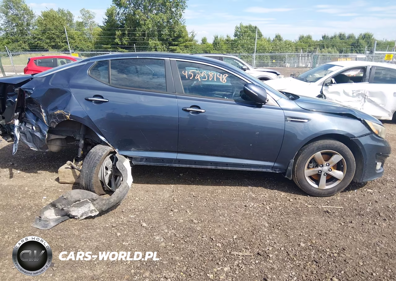 2015 Kia Optima Lx VIN:5XXGM4A76FG483197 - 13