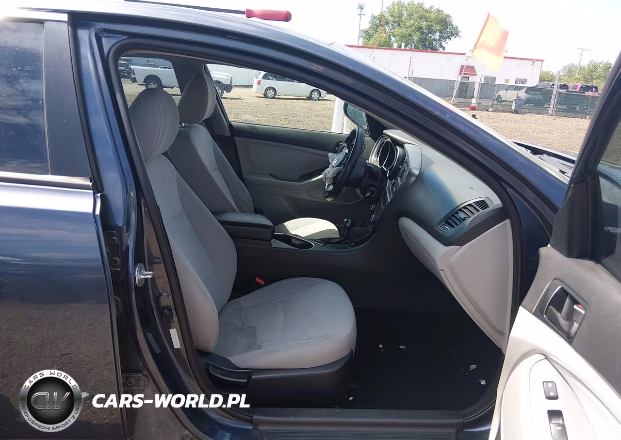 2015 Kia Optima Lx VIN:5XXGM4A76FG483197 - 5