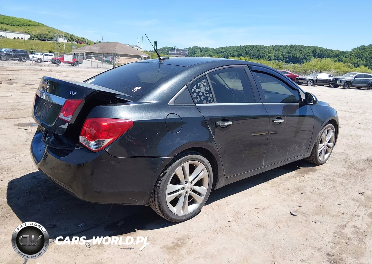 2011 Chevrolet Cruze Ltz VIN:1G1PH5S98B7202927 - 4