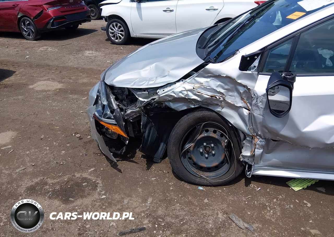 2022 Toyota Corolla Le VIN:5YFEPMAE5NP368383 - 17