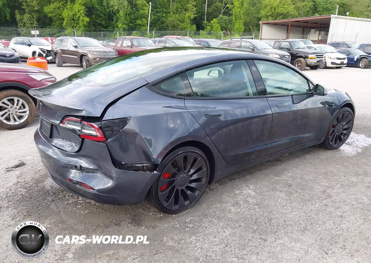 2022 Tesla Model 3 Performance Dual Motor All-Wheel Drive VIN:5YJ3E1EC8NF180330 - 4