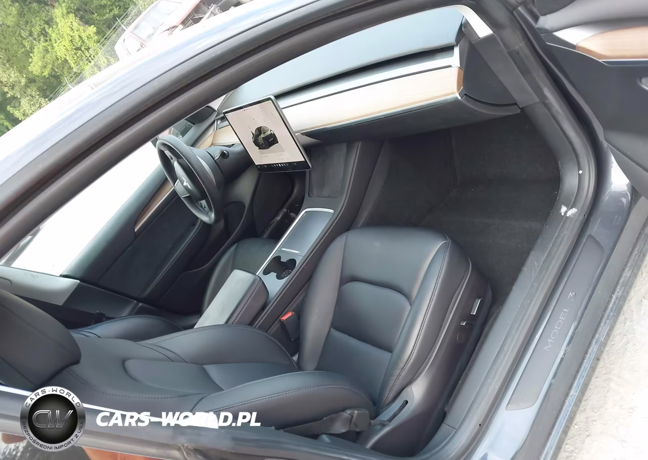 2022 Tesla Model 3 Performance Dual Motor All-Wheel Drive VIN:5YJ3E1EC8NF180330 - 5