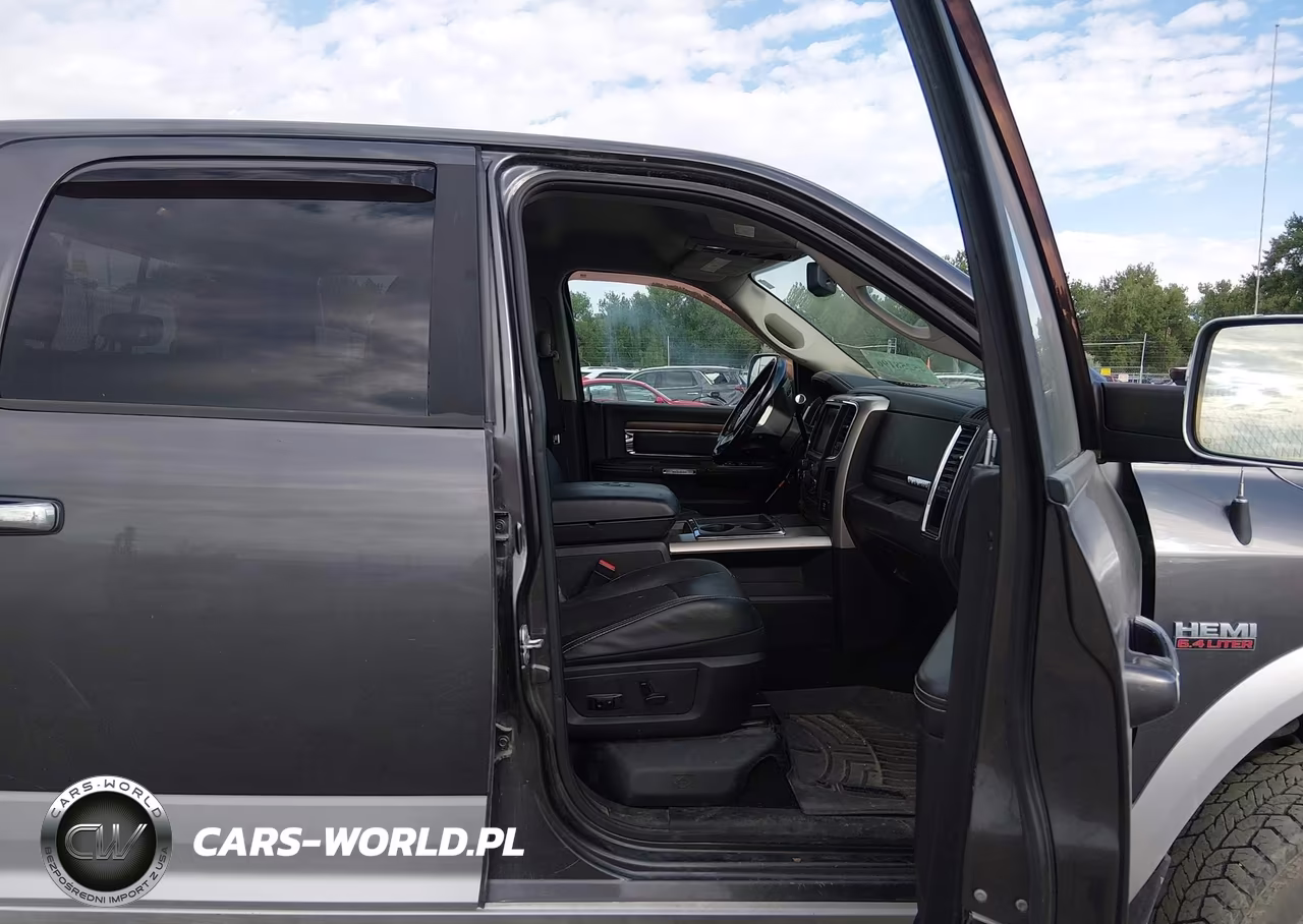 2015 Ram 2500 Laramie VIN:3C6UR5KJ8FG515821 - 5