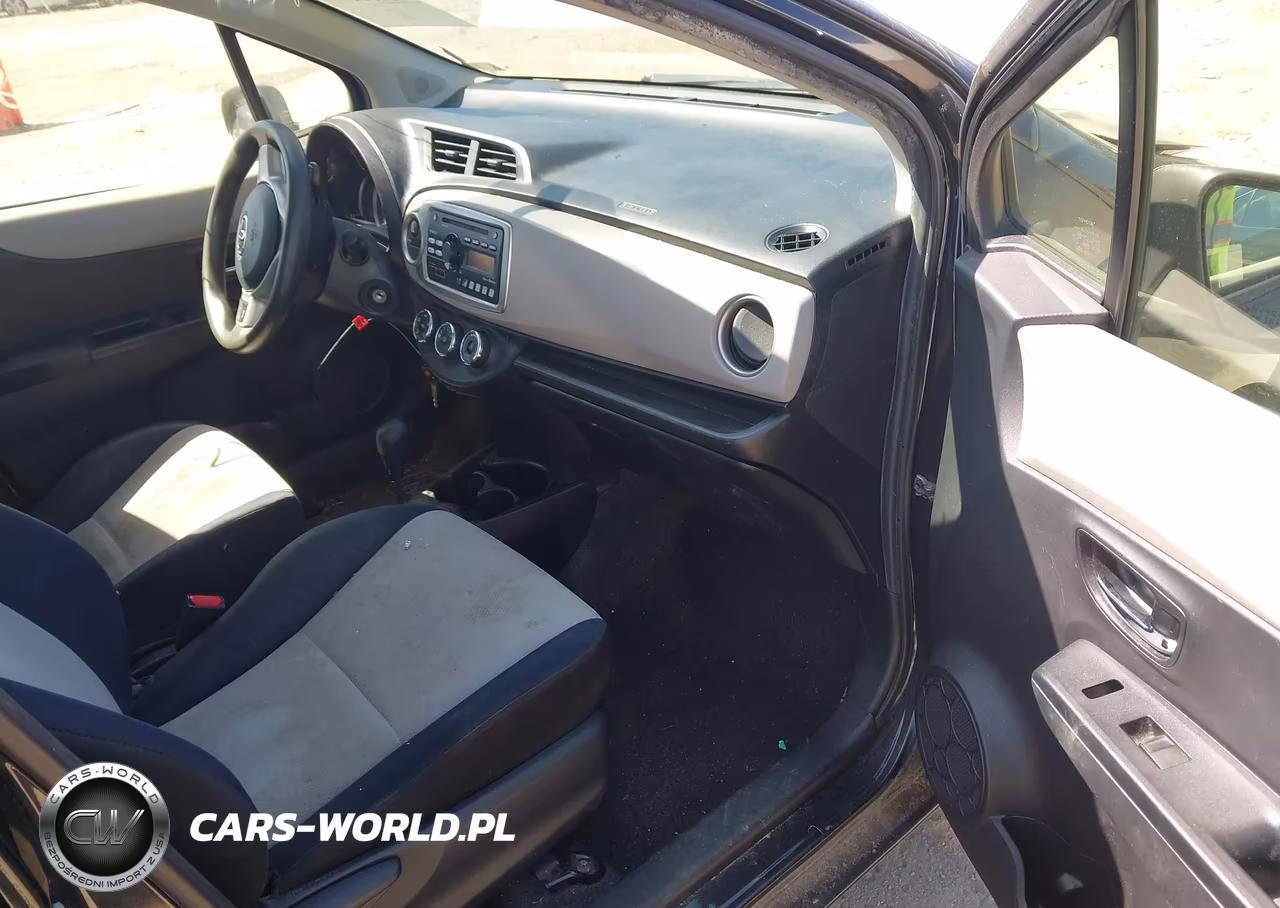 2013 Toyota Yaris Le VIN:JTDKTUD35DD551177 - 5