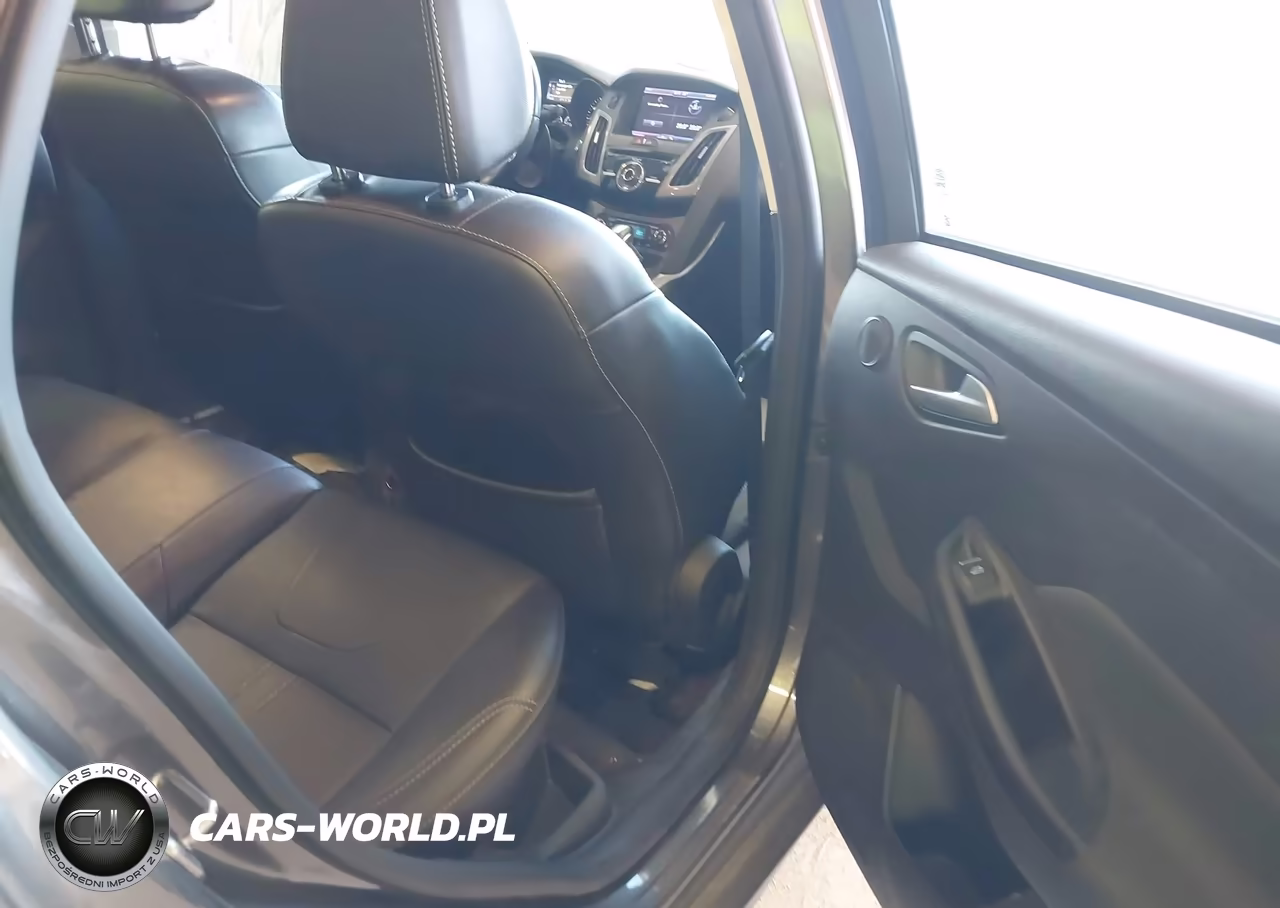 2013 Ford Focus Titanium VIN:1FADP3J26DL283819 - 8