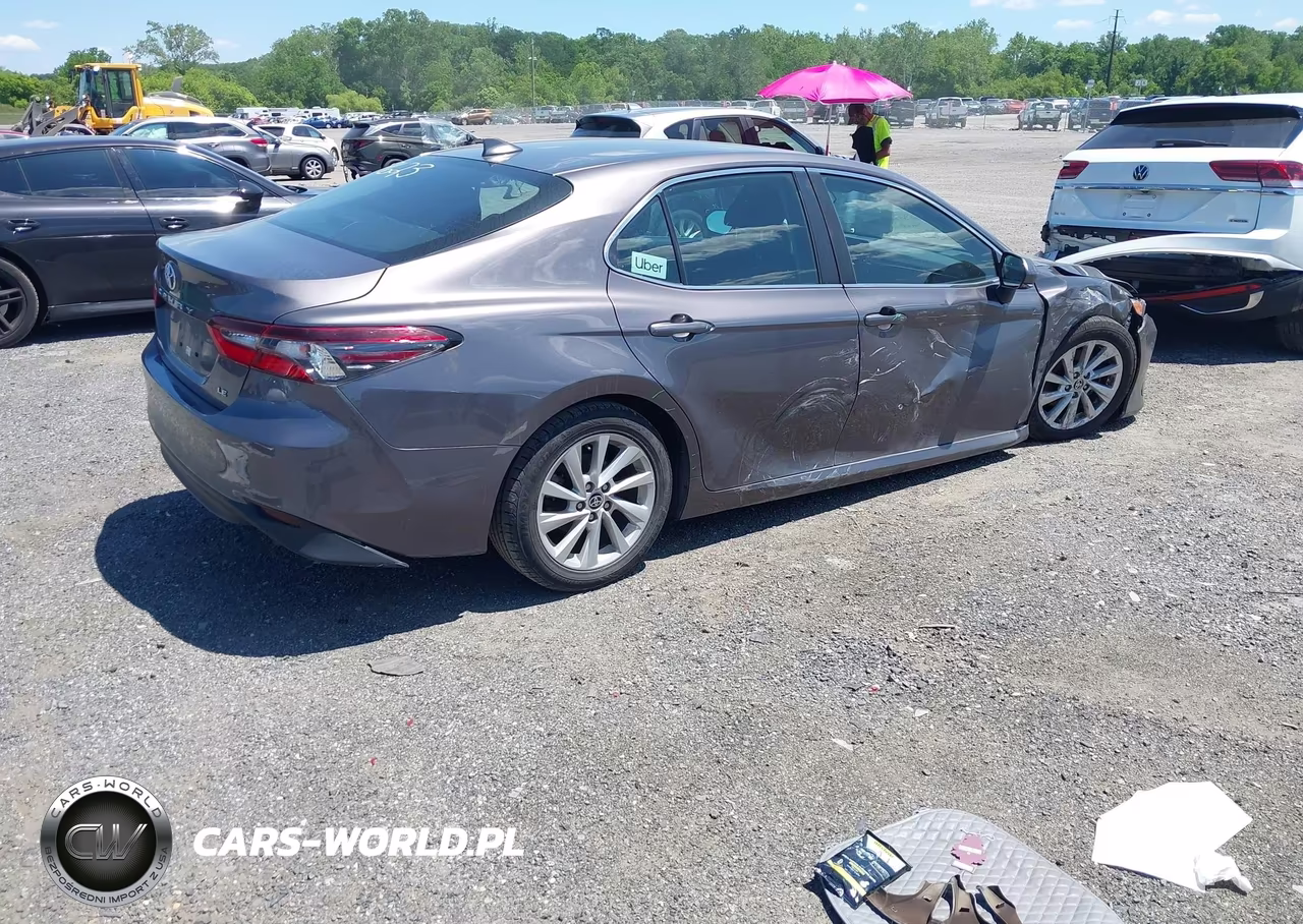 2021 Toyota Camry Le VIN:4T1R11AK9MU597623 - 4