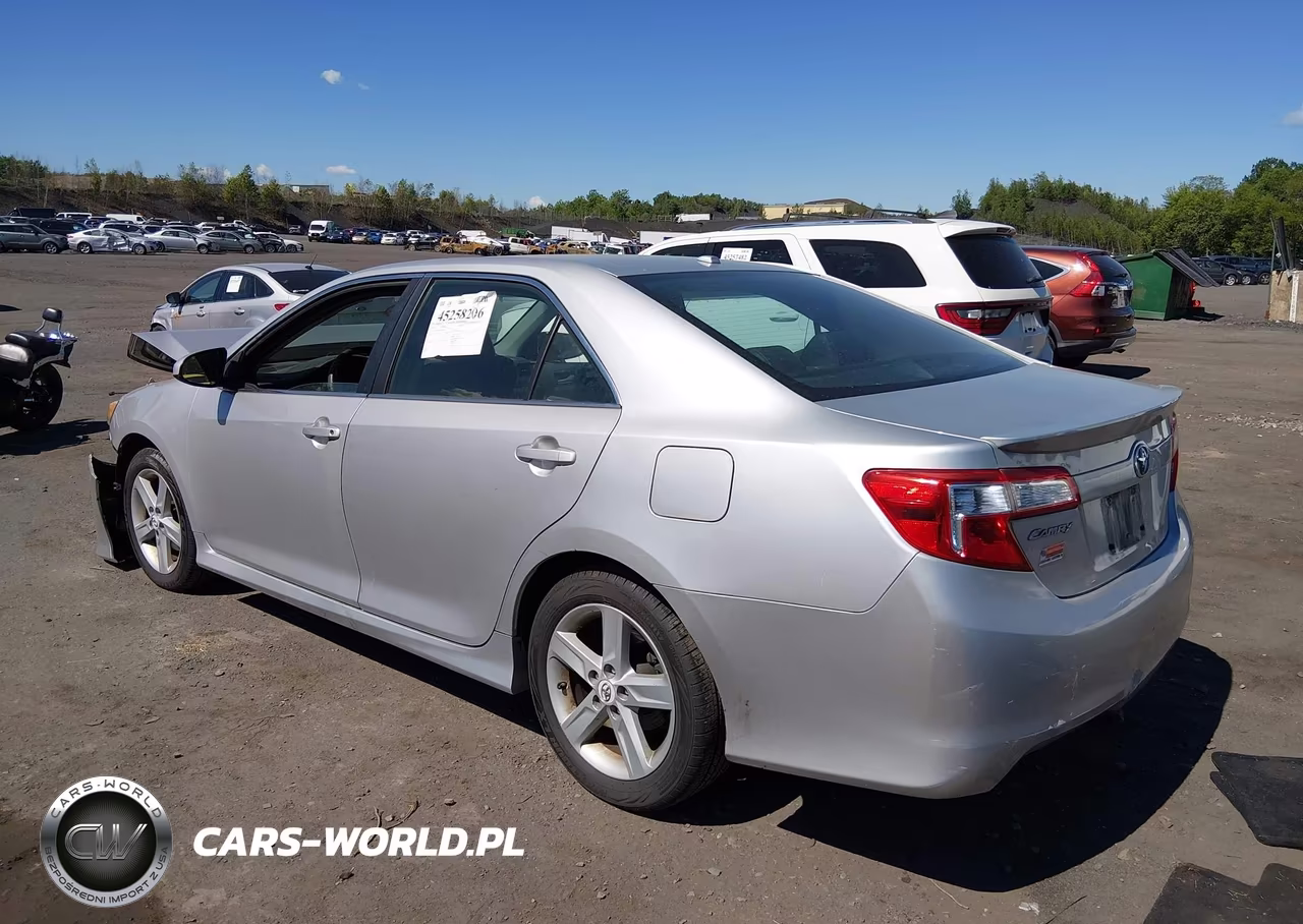 2012 Toyota Camry Se VIN:4T1BF1FK6CU106547 - 3