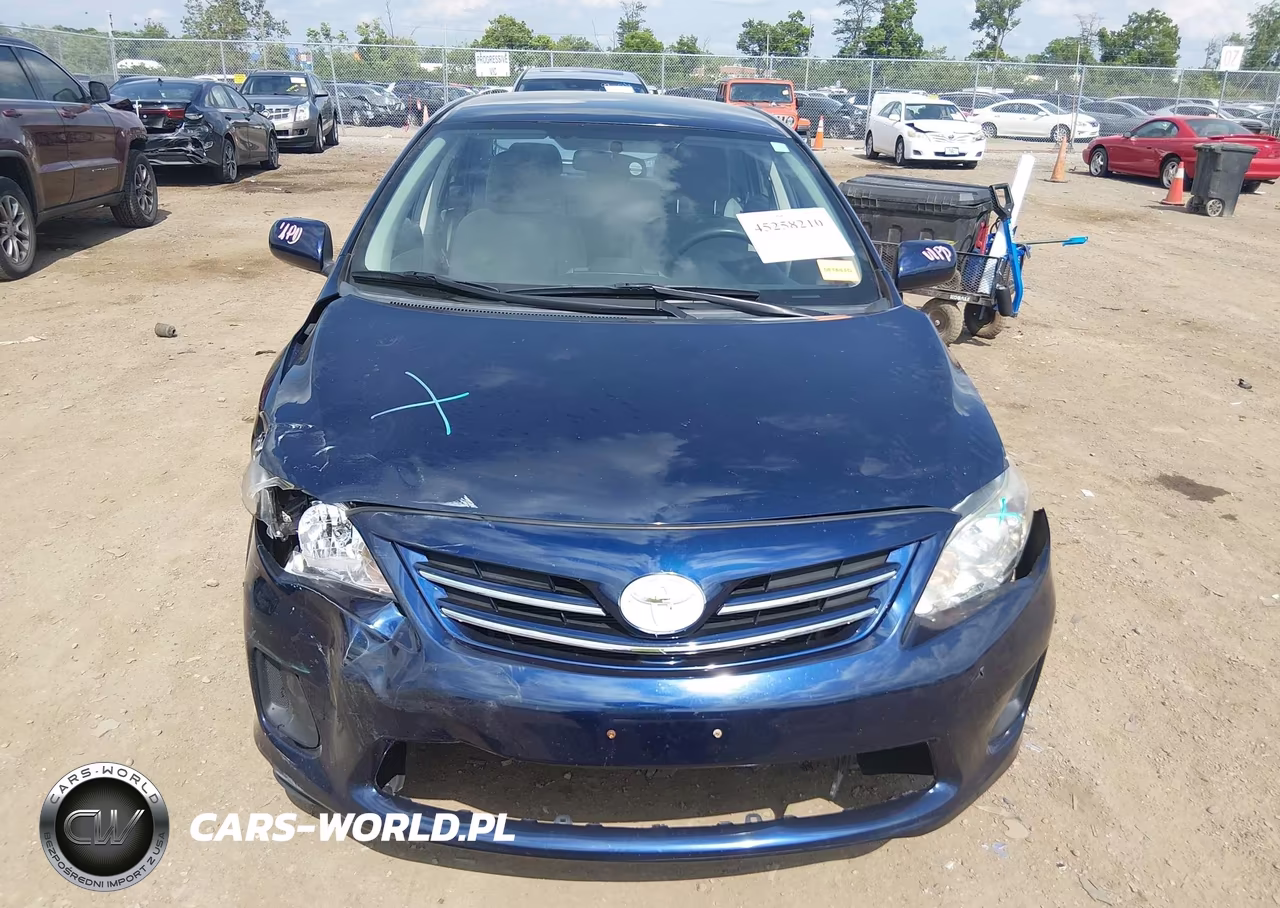 2013 Toyota Corolla Le VIN:2T1BU4EEXDC104810 - 12