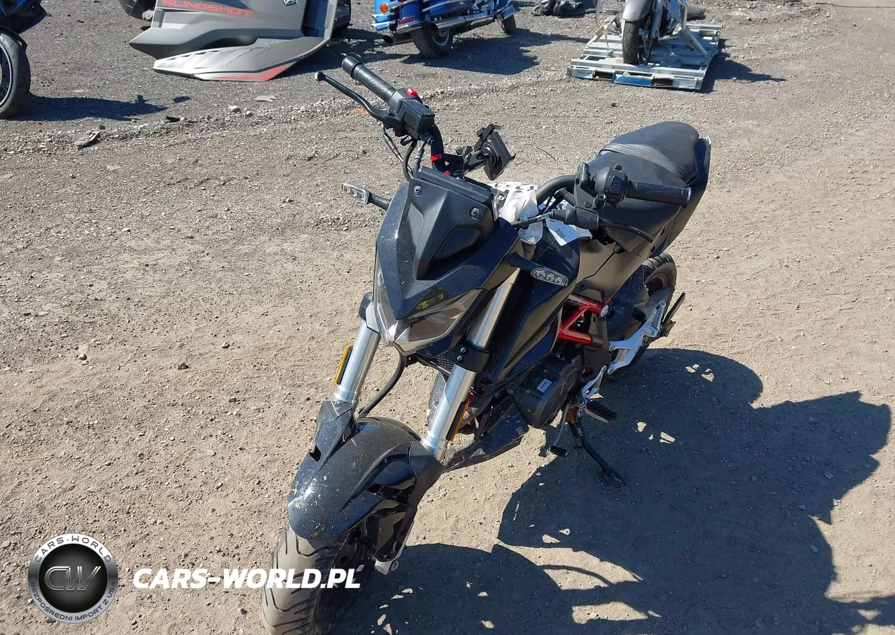 2023 Zhejiang Qlink Siena Zn150 VIN:LBBPEA298PBF03370 - 2