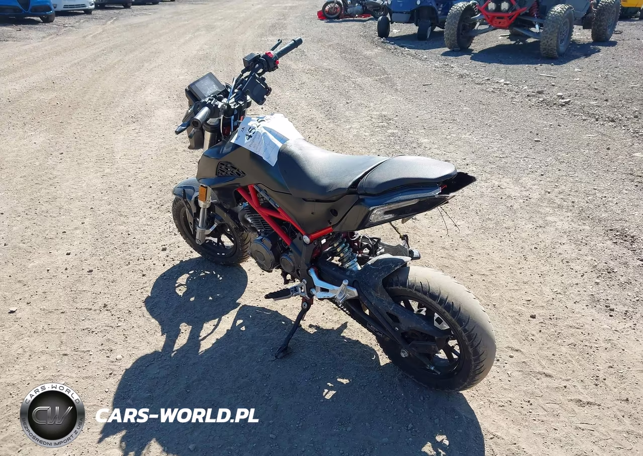2023 Zhejiang Qlink Siena Zn150 VIN:LBBPEA298PBF03370 - 3